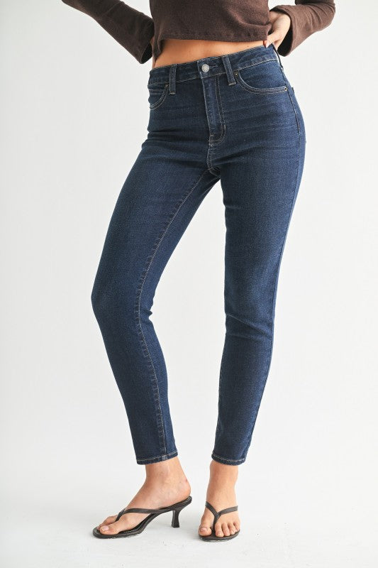 Noir Sculpt Ankle Skinny Denim Jeans