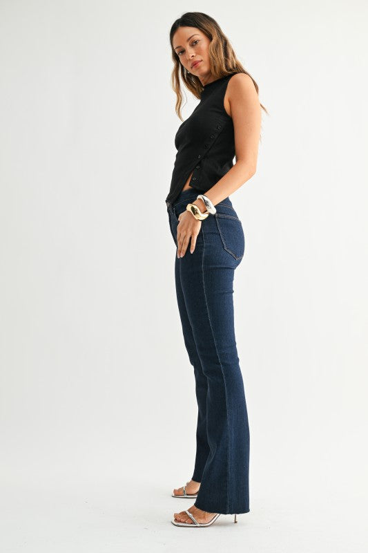 Edgecut Boot Denim – Slim Fit Bootcut Jeans