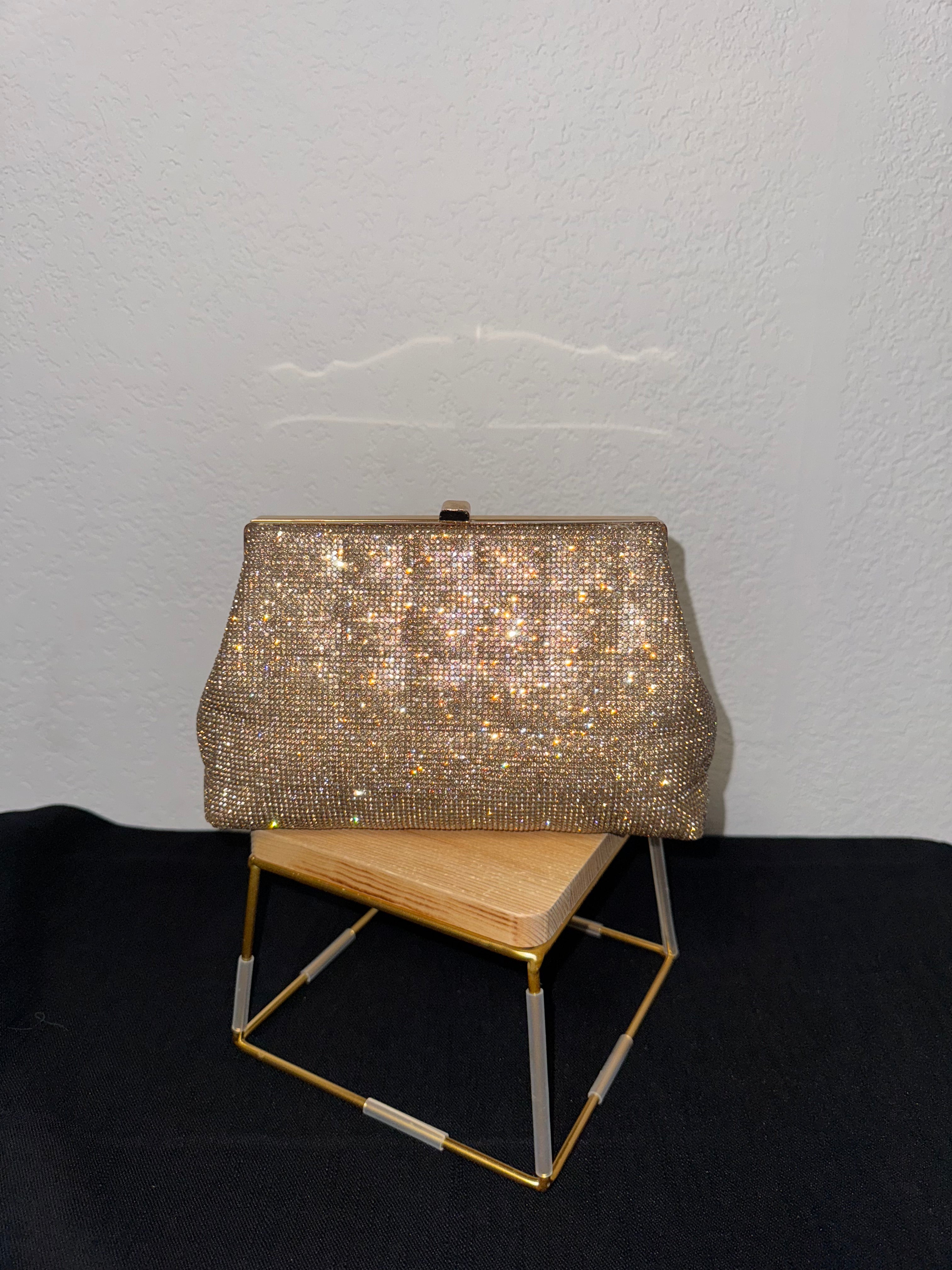 Stellara Clutch